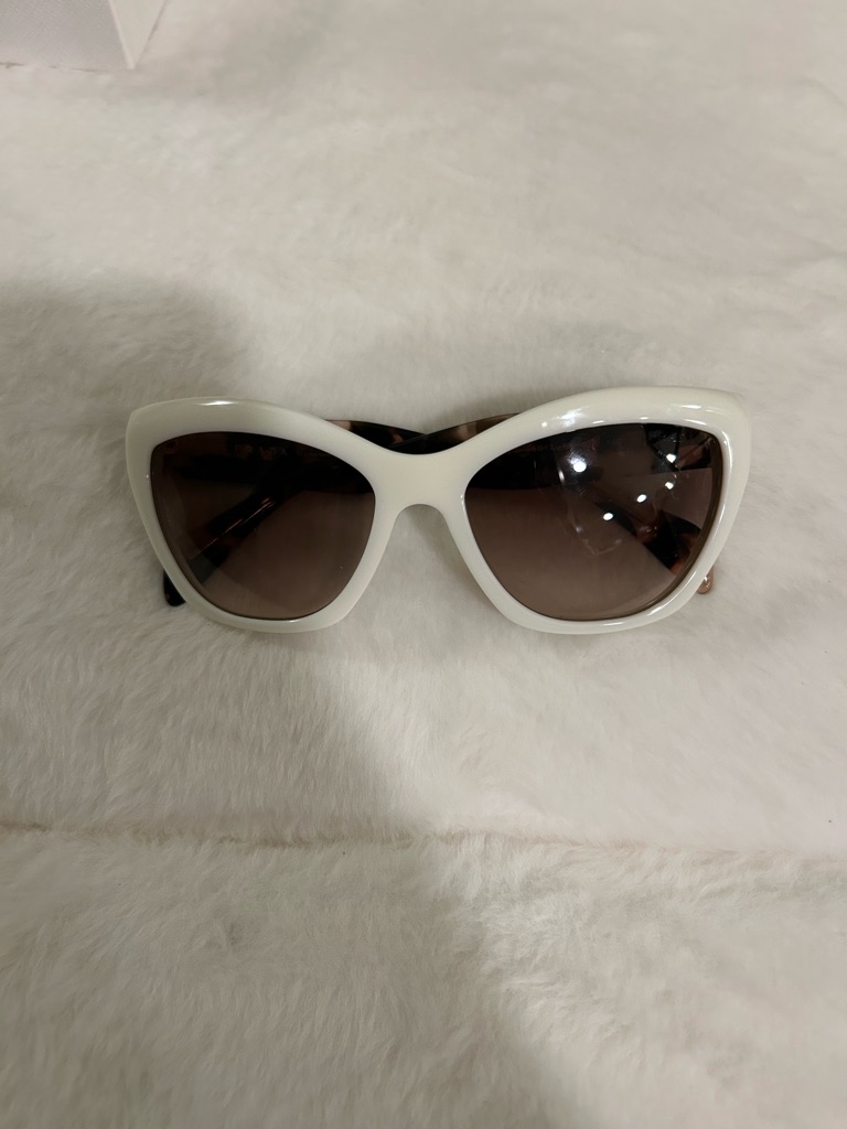 Prada White Cat-Eye Sunglasses With Brown Gradient Lenses